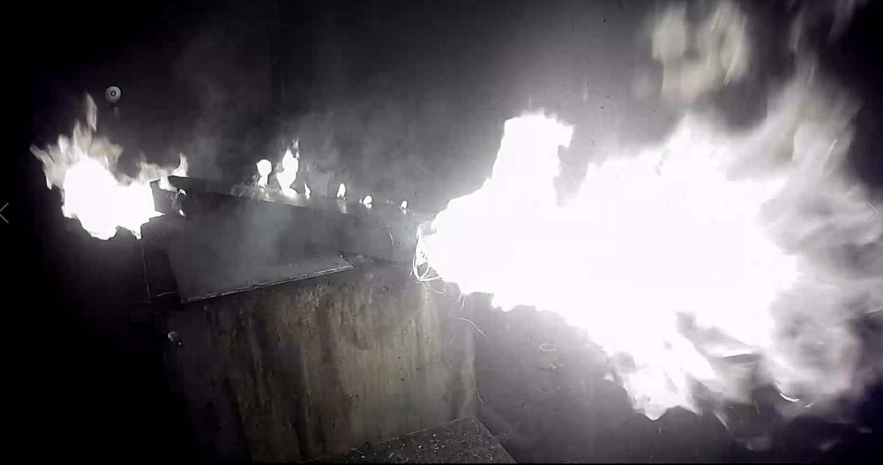 熱失控實驗畫面